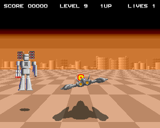 Vindex (Amiga) screenshot: Level 9 - main robotic boss Tranton