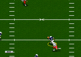 College Football's National Championship II (Genesis) screenshot: The game zooms in on the receiver.