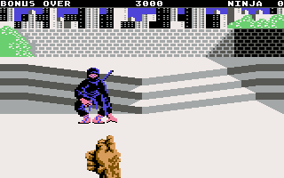 Exploding Fist + (Commodore 64) screenshot: Throw a shuriken at the advancing ninja in the bonus stage.