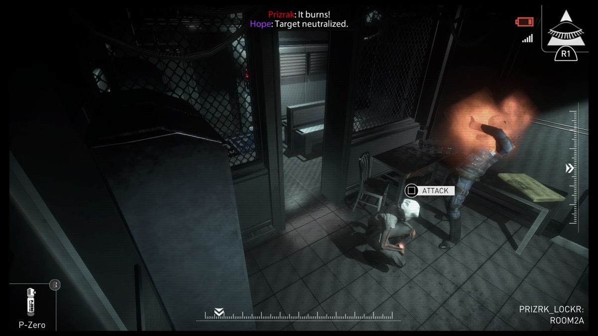 République (PlayStation 4) screenshot: Episode 1 - Using pepper spray to avoid getting captured