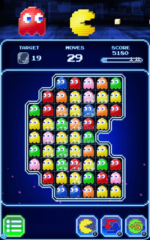 Pac-Man: Puzzle Tour (Android) screenshot: A Pac-Man shaped board with barriers for certain ghosts. All nineteen need to be removed in 29 moves.