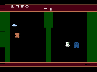Spy Hunter (Atari 2600) screenshot: A game in progress
