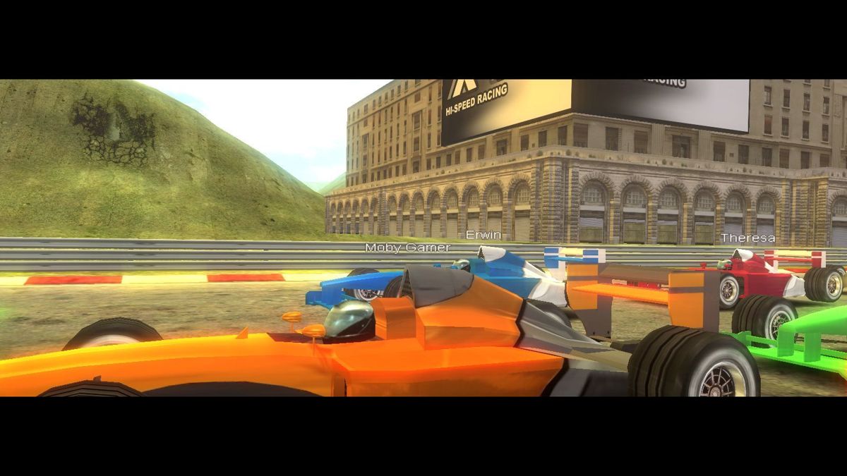F-1 Chequered Flag (Windows) screenshot: Each race starts showing the cars on the grid
