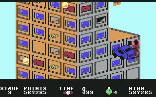 FireTrap (Commodore 64) screenshot: Who the hell would throw cars from the roof?