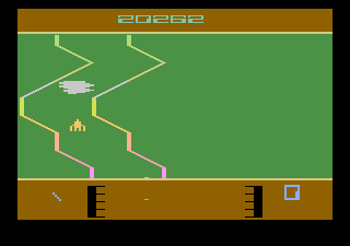 Fantastic Voyage (Atari 2600) screenshot: A blood clot! Shoot it to destroy it...