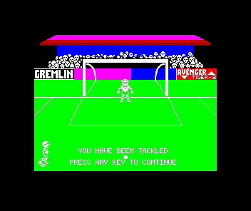 Footballer of the Year (ZX Spectrum) screenshot: You have a limited amount of time to take the shot