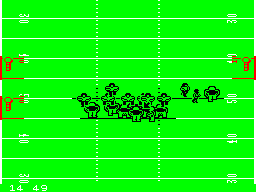 Quarterback (ZX Spectrum) screenshot: The thick of the action