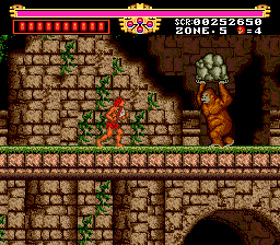 The Legendary Axe (TurboGrafx-16) screenshot: It's King Kong carrying a boulder in his hands