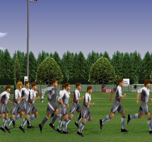 World Soccer: Winning Eleven 6 International (PlayStation) screenshot: Training.