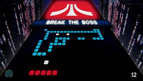 Hot Pixel (PSP) screenshot: Mini-game -- a nice "Breakout" homage