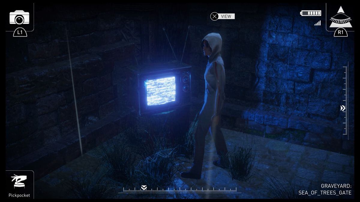 République (PlayStation 4) screenshot: Episode 4 - Whatever is powering these TVs outside, I wonder