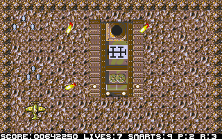 Sky High Stuntman (Atari ST) screenshot: Final enemy in the level