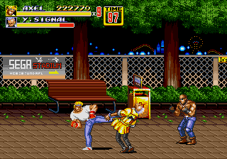 Streets of Rage 2 (Genesis) screenshot: Axel takes out an enemy