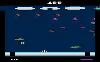 Frogger II: ThreeeDeep! (Atari 2600) screenshot: A frog up in the clouds!