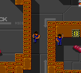 Alien Syndrome (Game Gear) screenshot: Going to save civilian