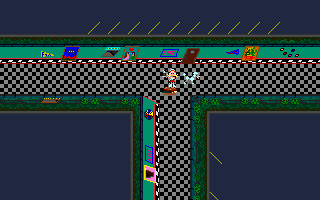 Big Bob's Drive-In (DOS) screenshot: Another dog. This one is at the end of its patrol route so Stacy must time a quick dash to the right, drop food, and dash back