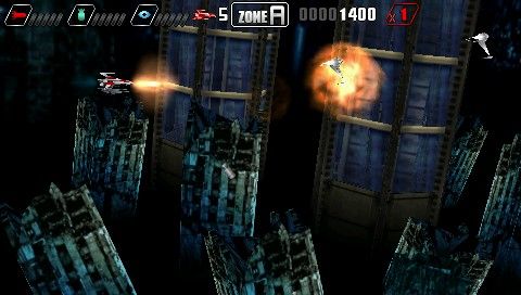 Darius Burst (PSP) screenshot: Fighting enemy ships