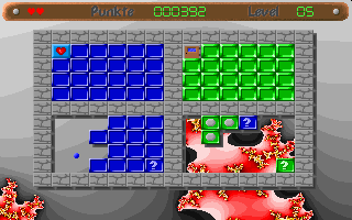 Bubble Blobb (DOS) screenshot: Level 5, hit the mystery blocks to break open the walls