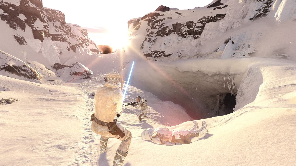 Star Wars: Battlefront (Windows) screenshot: Lightsaber vs Guns.