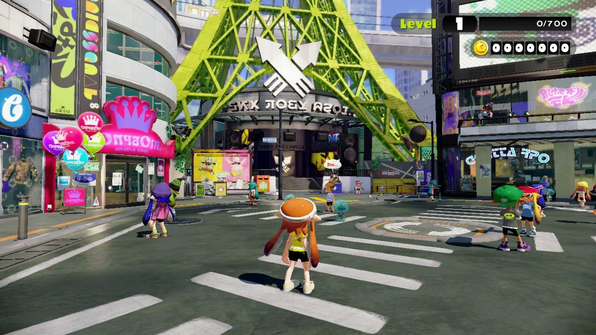 Splatoon (Wii U) screenshot: Inkopolis Plaza acts as the main hub.