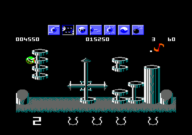 Wizball (Amstrad CPC) screenshot: Some wizball enemies.