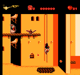 Disney's Aladdin (NES) screenshot: Climbing a rope...
