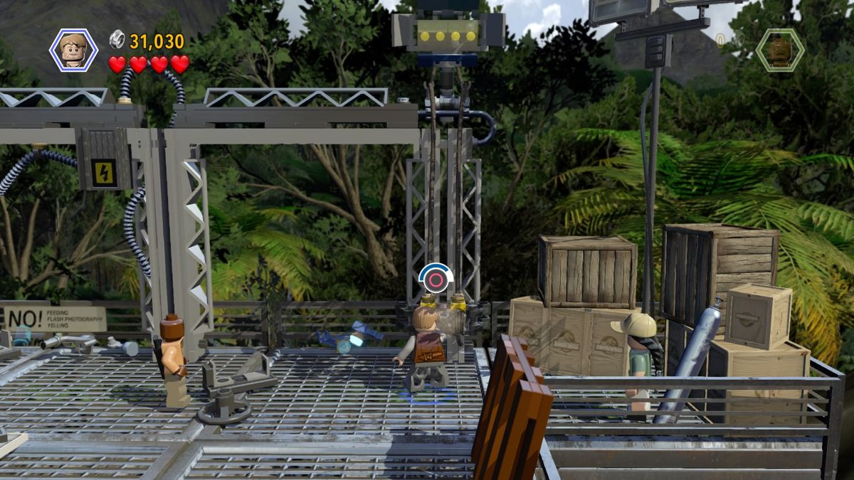 LEGO Jurassic World (PlayStation 4) screenshot: Operating device