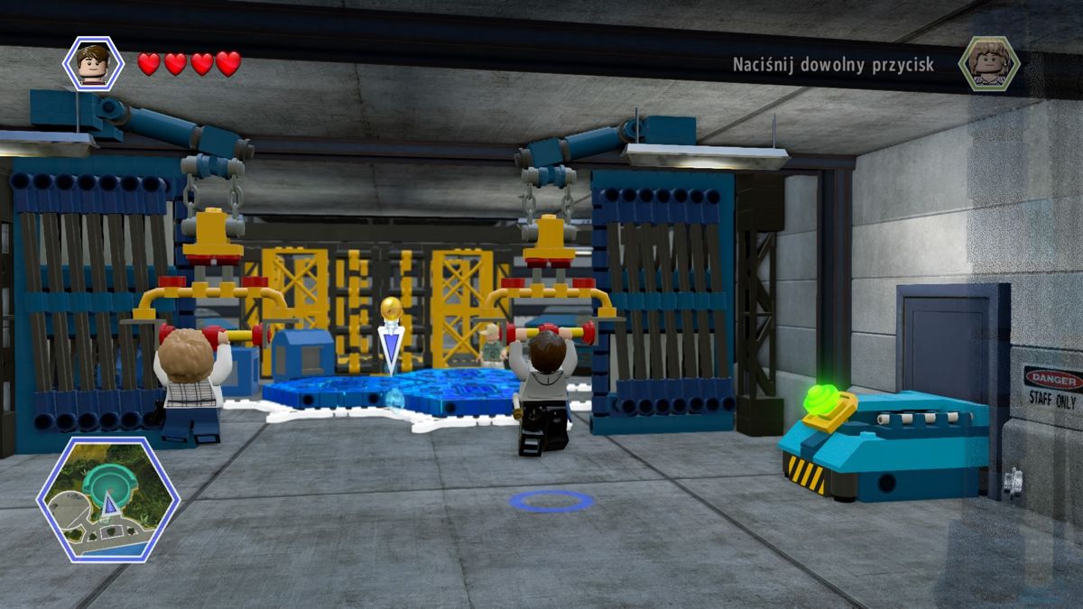 LEGO Jurassic World (PlayStation 4) screenshot: Cooperation