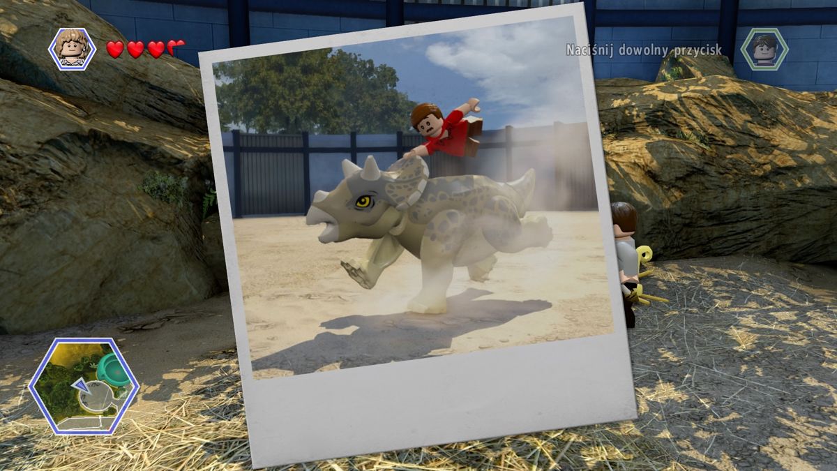 LEGO Jurassic World (PlayStation 4) screenshot: Commemorative photo