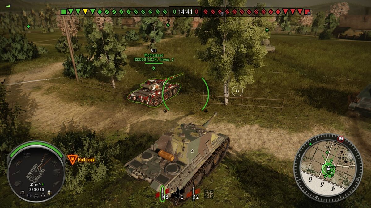World of Tanks: The Motherland (PlayStation 4) screenshot: My JPanther advancing with allied Motherland tank