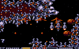 Xenon 2: Megablast (DOS) screenshot: Temporarily protected by a shield.
