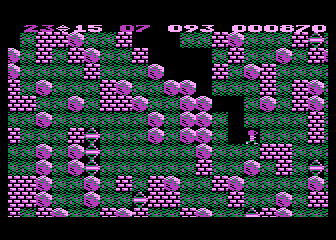 Boulder Dash (Atari 8-bit) screenshot: There's plenty of boulders to dodge here