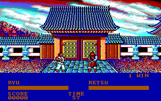 Street Fighter (DOS) screenshot: Beginning a fight (EGA)