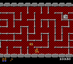 The Tower of Druaga (NES) screenshot: Here you've found a treasure chest, which contains special items.