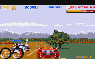 Turbo Out Run (Amiga) screenshot: The cops are running me off the road!