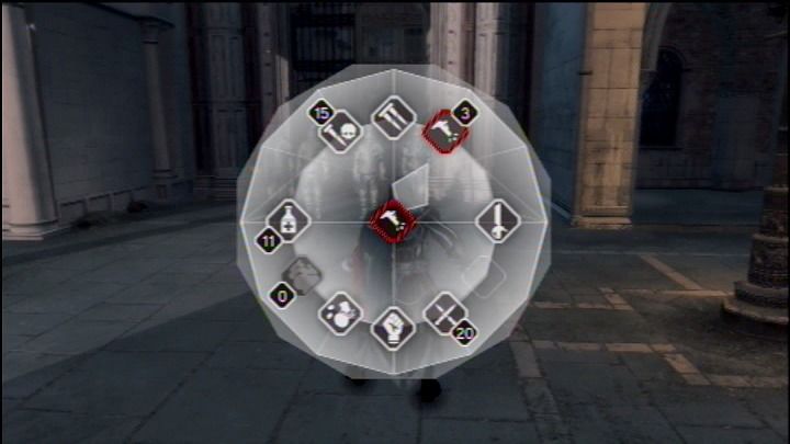 Assassin's Creed II (PlayStation 3) screenshot: Weapon and items selection screen won't pause the game.