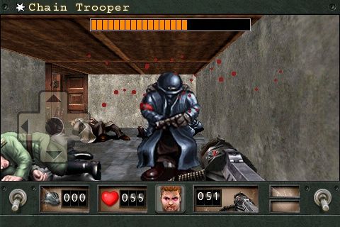 Wolfenstein RPG (iPhone) screenshot: Using heavy weapons against heavy guys.