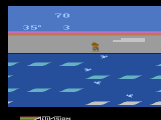 Frostbite (Atari 2600) screenshot: Jump from iceblock to iceblock to build the igloo