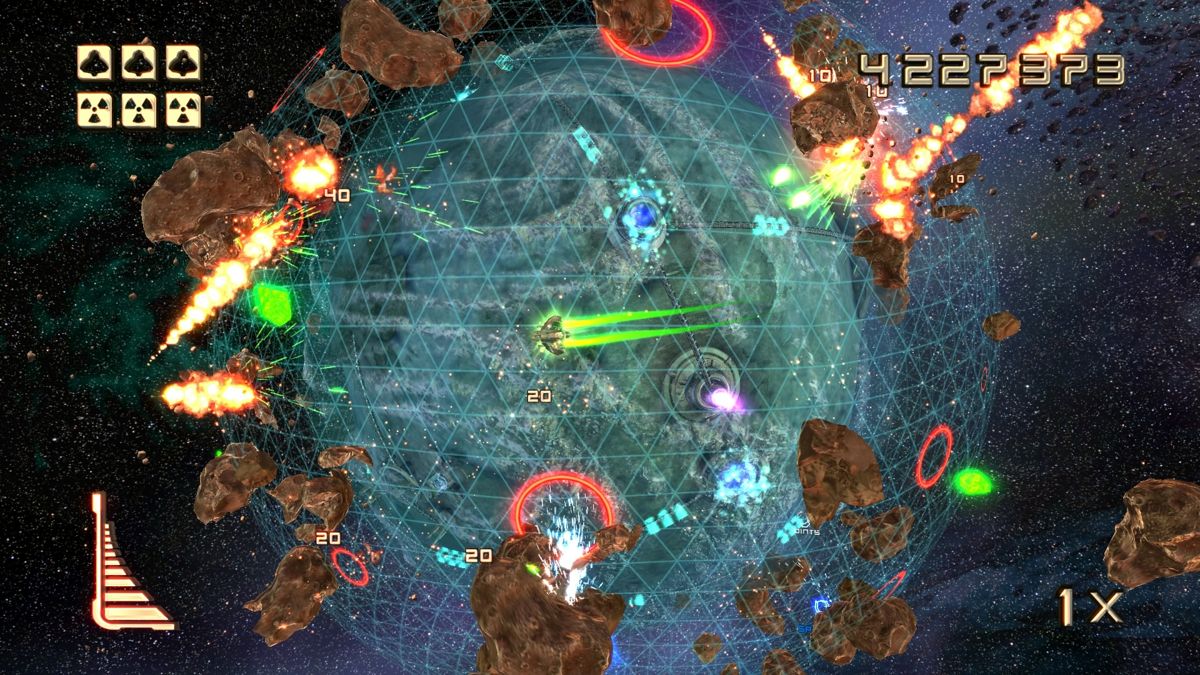 Super Stardust Ultra (PlayStation 4) screenshot: Your ship is using thrust.