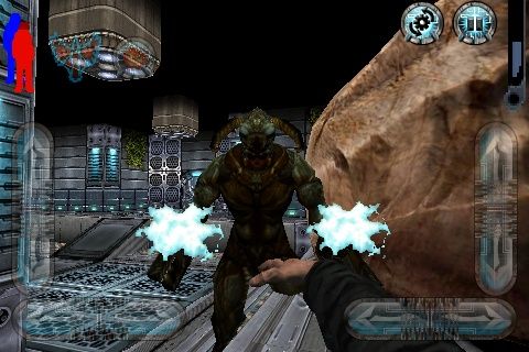 Prey Mobile 3D (iPhone) screenshot: These guys are tough - real tough.