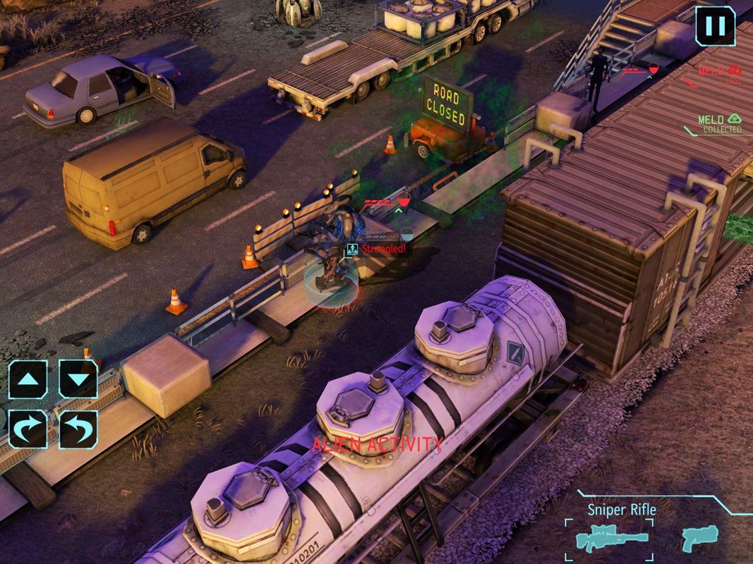 XCOM: Enemy Within (iPad) screenshot: Squad mate being strangled by a stealth creature