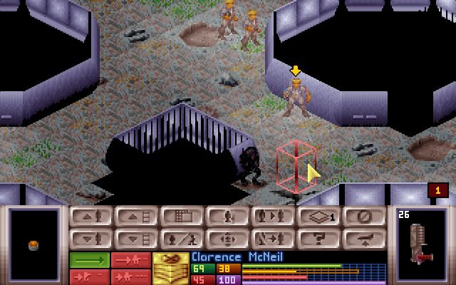 X-COM: UFO Defense (Windows) screenshot: Lower part of the large UFO does not seem to be connected.