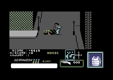 Death Wish 3 (Commodore 64) screenshot: Now I have the shotgun.
