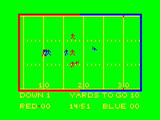Football (TRS-80 CoCo) screenshot: A play in progress