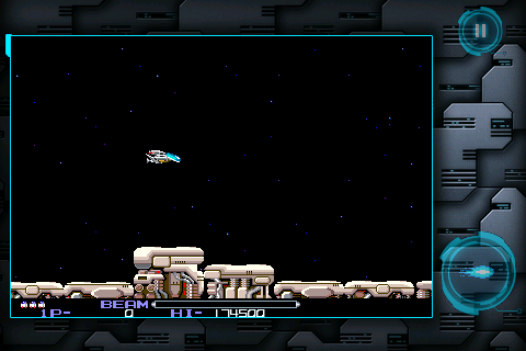 R-Type (iPhone) screenshot: The game can be toggled between letterboxed mode or full screen.