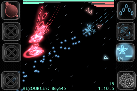 Blue Attack! (iPhone) screenshot: These red hunters are fast and can turn quickly.