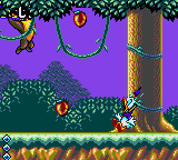 Deep Duck Trouble starring Donald Duck (Game Gear) screenshot: Jungle's boss is someone to run from!