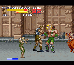Final Fight 3 (SNES) screenshot: Haggar takes a pounding