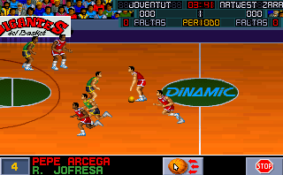 PC Basket (DOS) screenshot: Just got the ball taken...