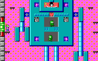 Commander Keen 3: Keen Must Die! (DOS) screenshot: The final showdown with the bad guy.